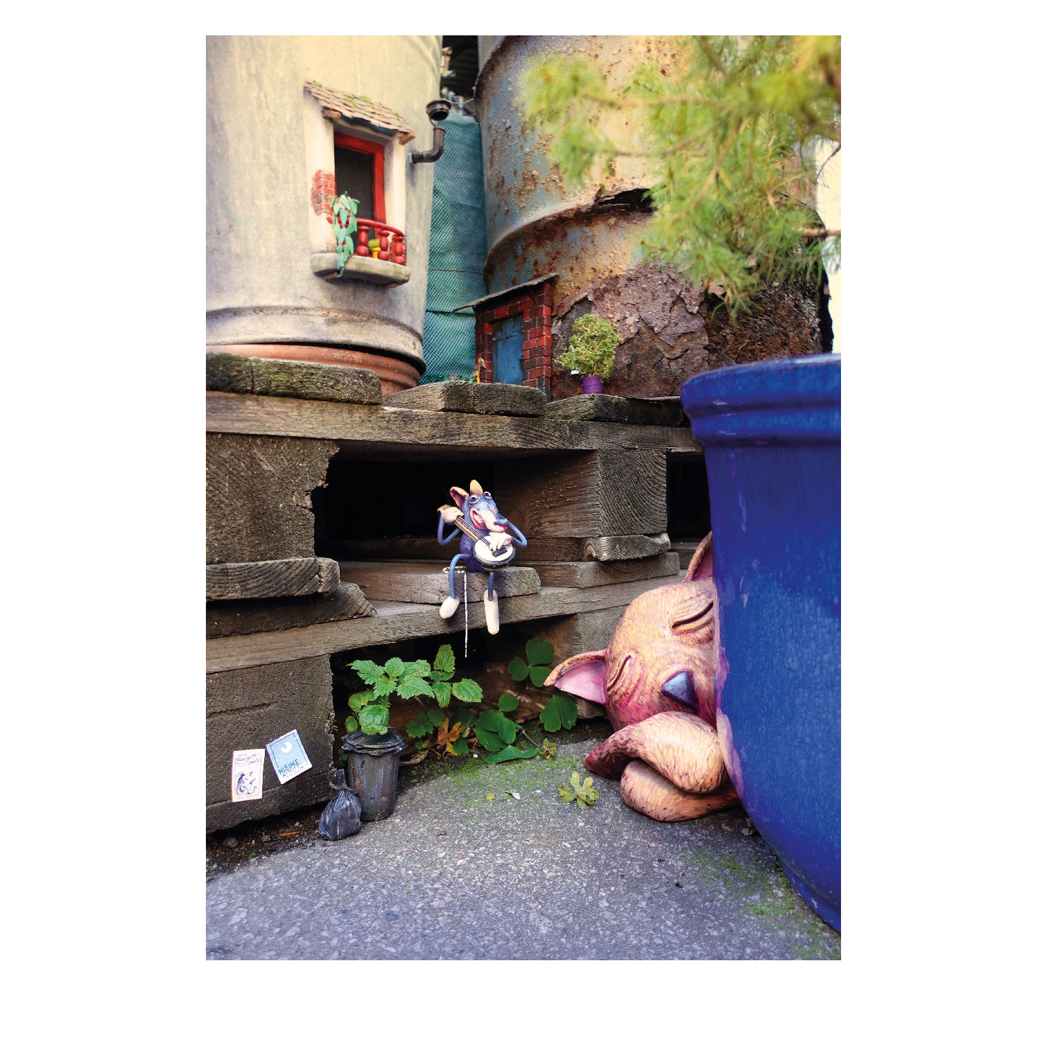 How mice live cat music